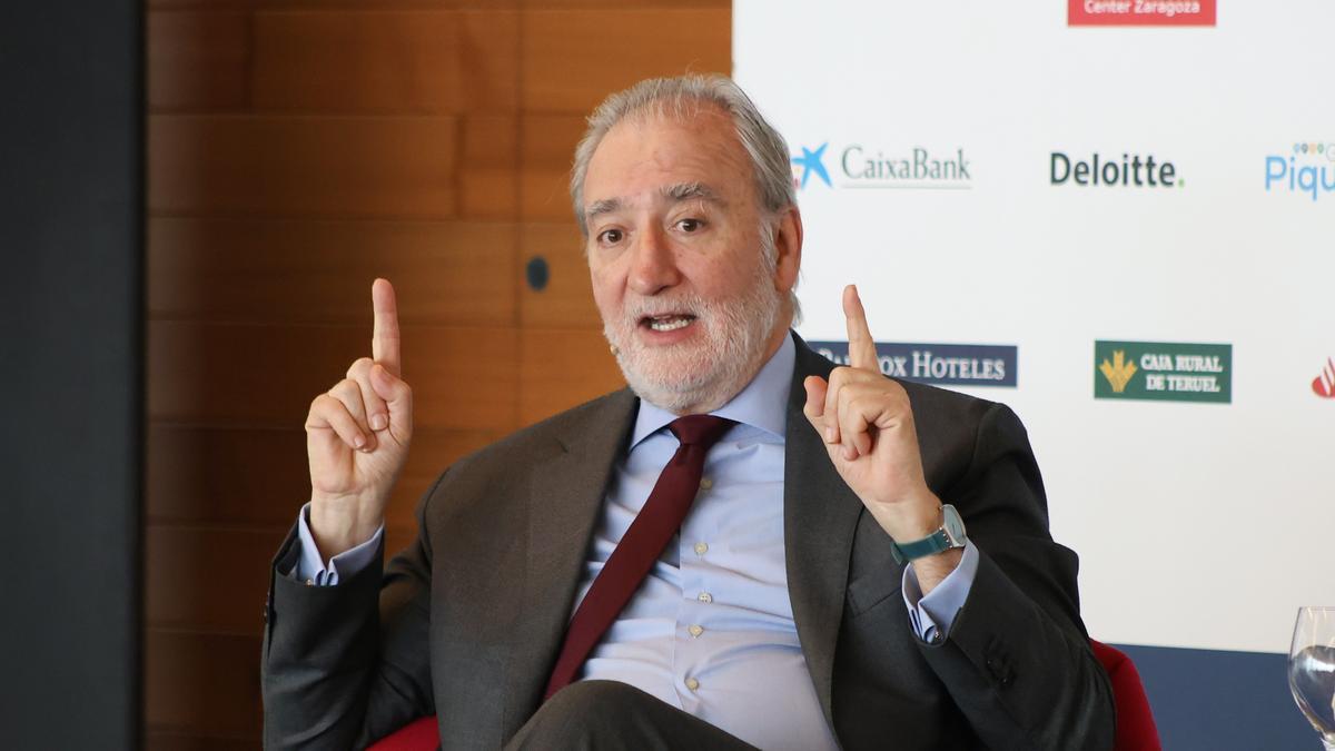 El politólogo José María Beneyto, este miércoles en el Foro ADEA.