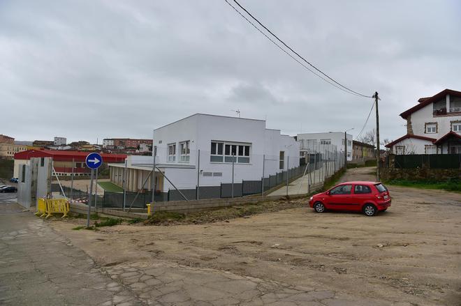 Fotogalería | Estado de los accesos al colegio San Miguel de Plasencia