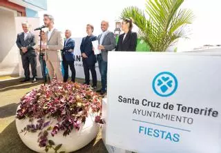 Música en la presentación de las Fiestas de Mayo de Santa Cruz