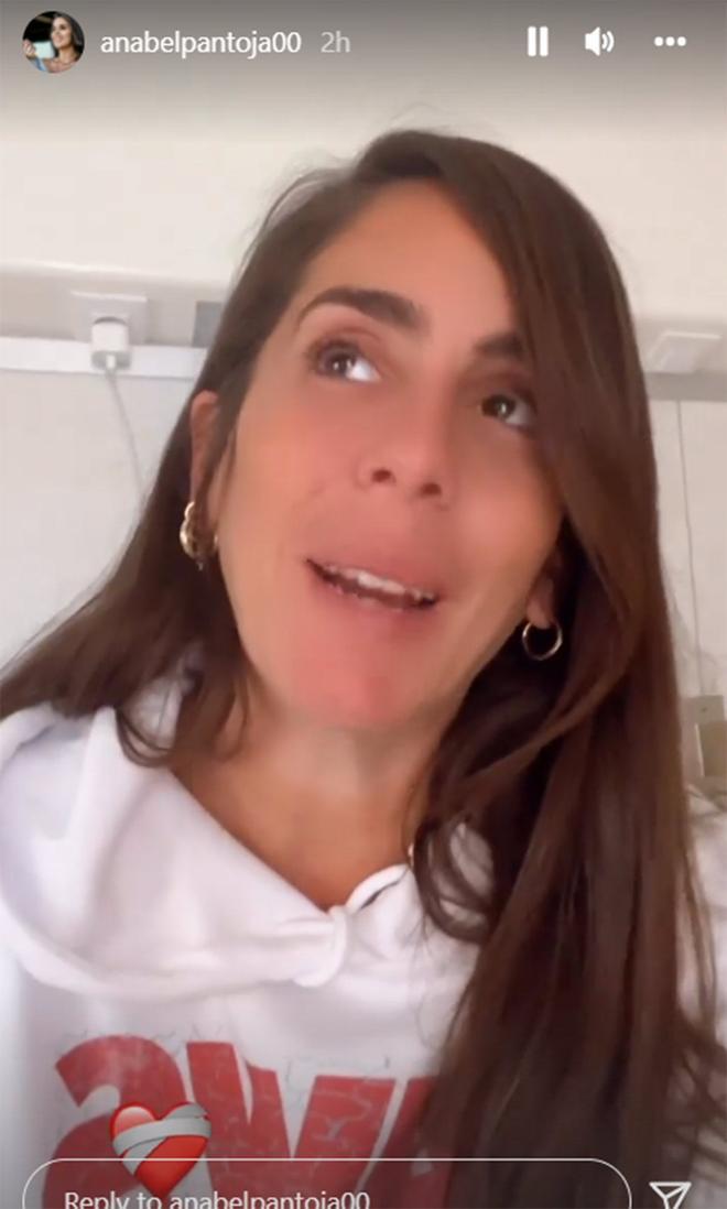 Anabel Pantoja en sus Stories llorando a cara lavada