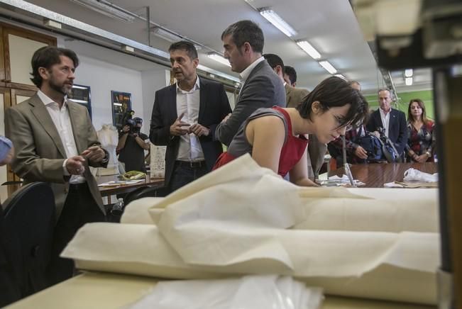 09/12/2016 EDUCACIÓN POLÍTICA  visita del presidente del gobierno Fernando Clavijo ey el presidente del cabildo de tenerife Carlos Alonso al Centro de Formación Profesional IES  Las Indias para explicar el proyectri Enlaza