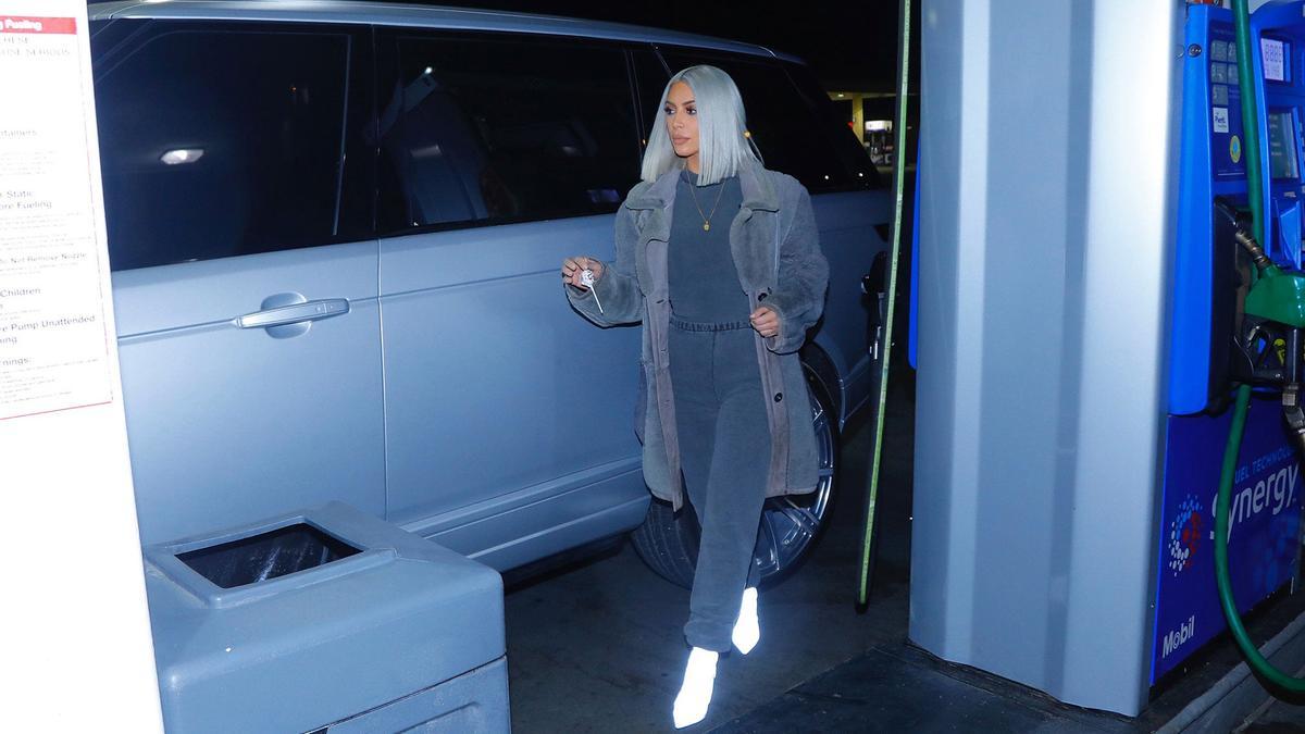 Kim Kardashian subasta su armario por una causa benéfica