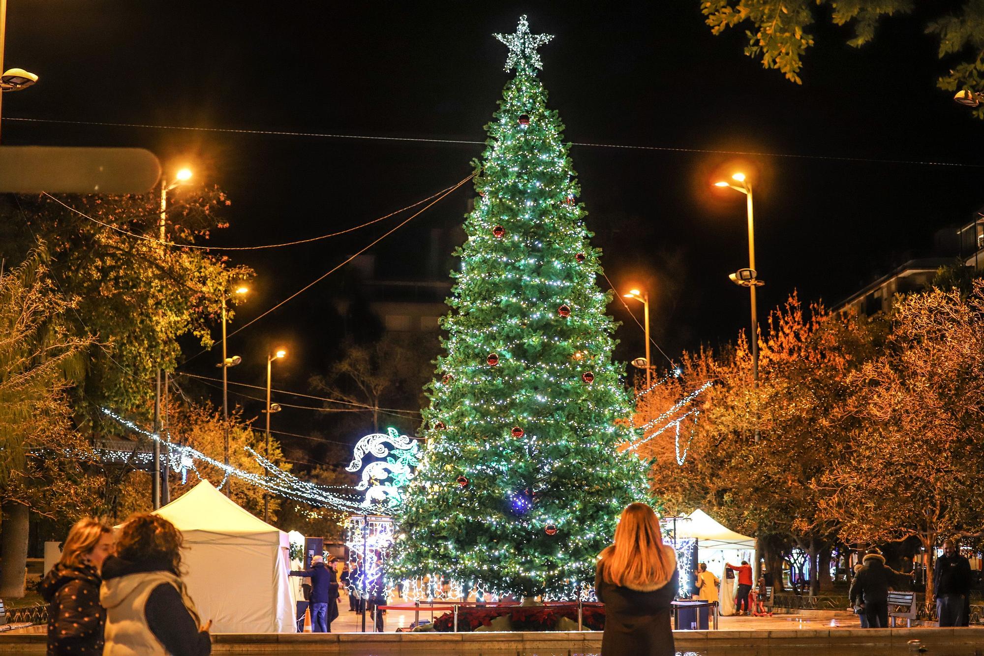 Se enciende la Navidad en Orihuela