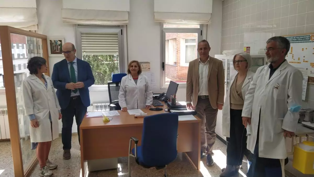 El Centro de Vacunación Internacional de Zamora atendió a 833 viajeros, un 24% más