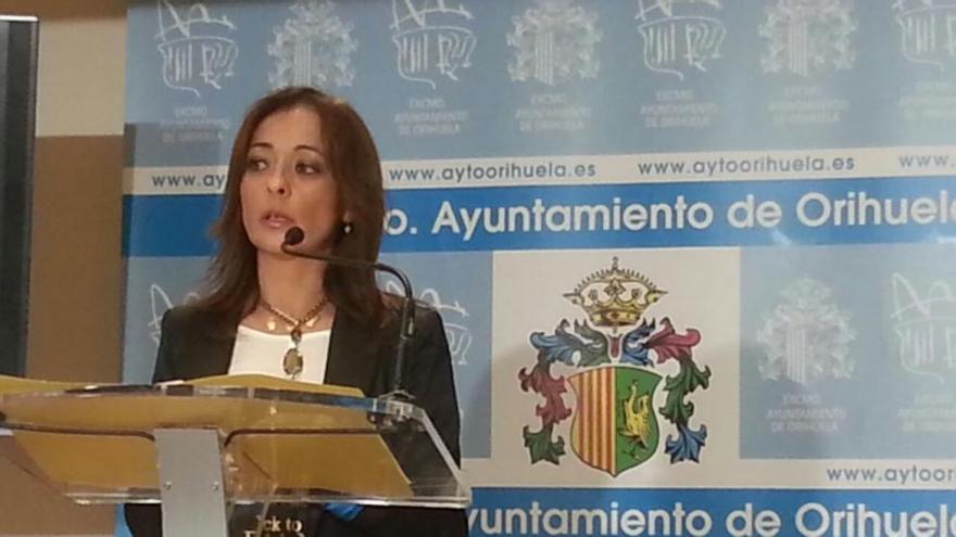 Asun Mayoral anuncia su dimisión como concejal del Ayuntamiento de Orihuela