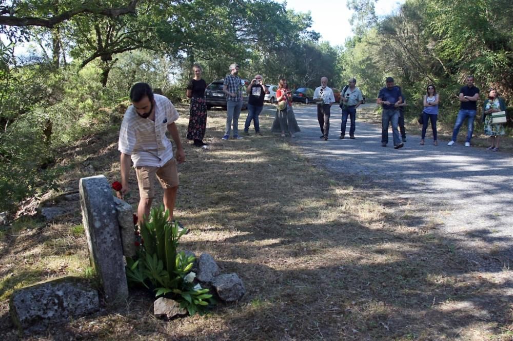 Ponte do Barco acoge la ofrenda en recuerdo de Secundino Bugallo y Franscisco Arca