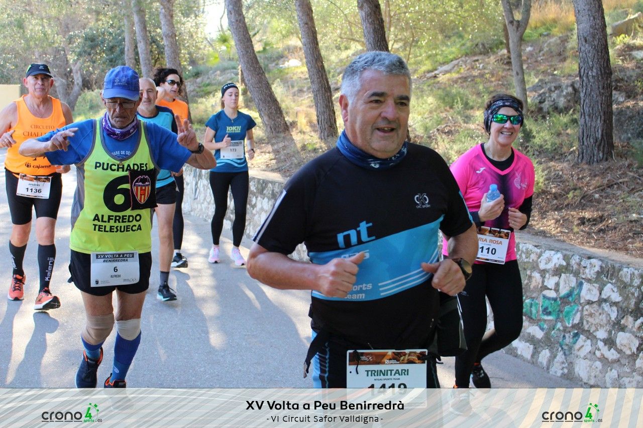 Búscate en la XV Volta a Peu a Benirredrà