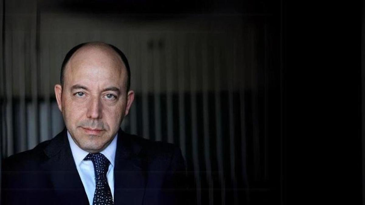 El profesor de Economía y analista, Gonzalo Bernardos.