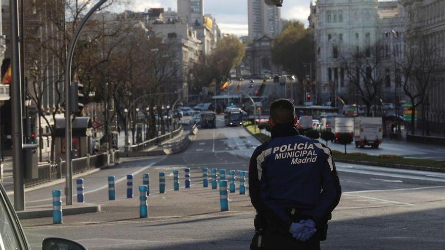 El Gobierno de Madrid limita las entradas y salidas en 37 zonas básicas de salud