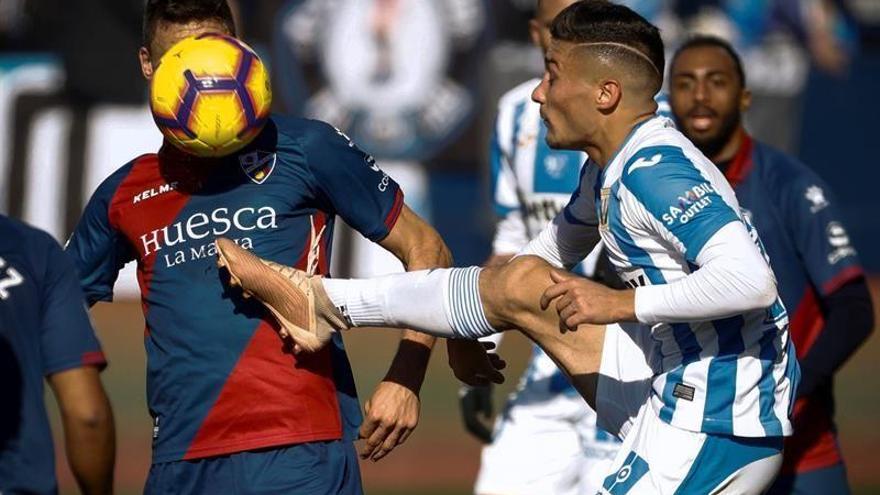 El Huesca vuelve a caer por el tobogán