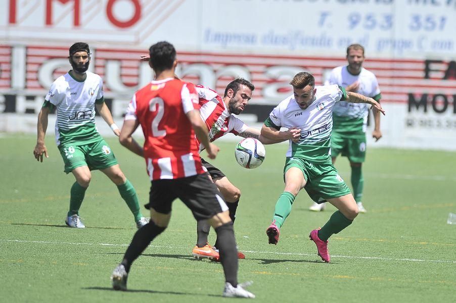 Imágenes del partido Mancha Real - Zamora CF