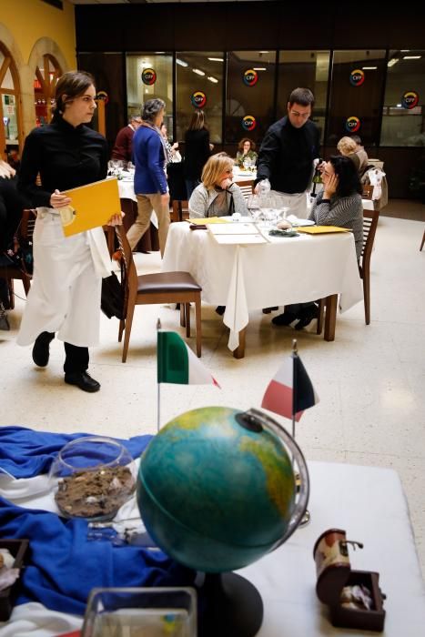 Comida de la Escuela de idiomas en la Escuela de Hostelería