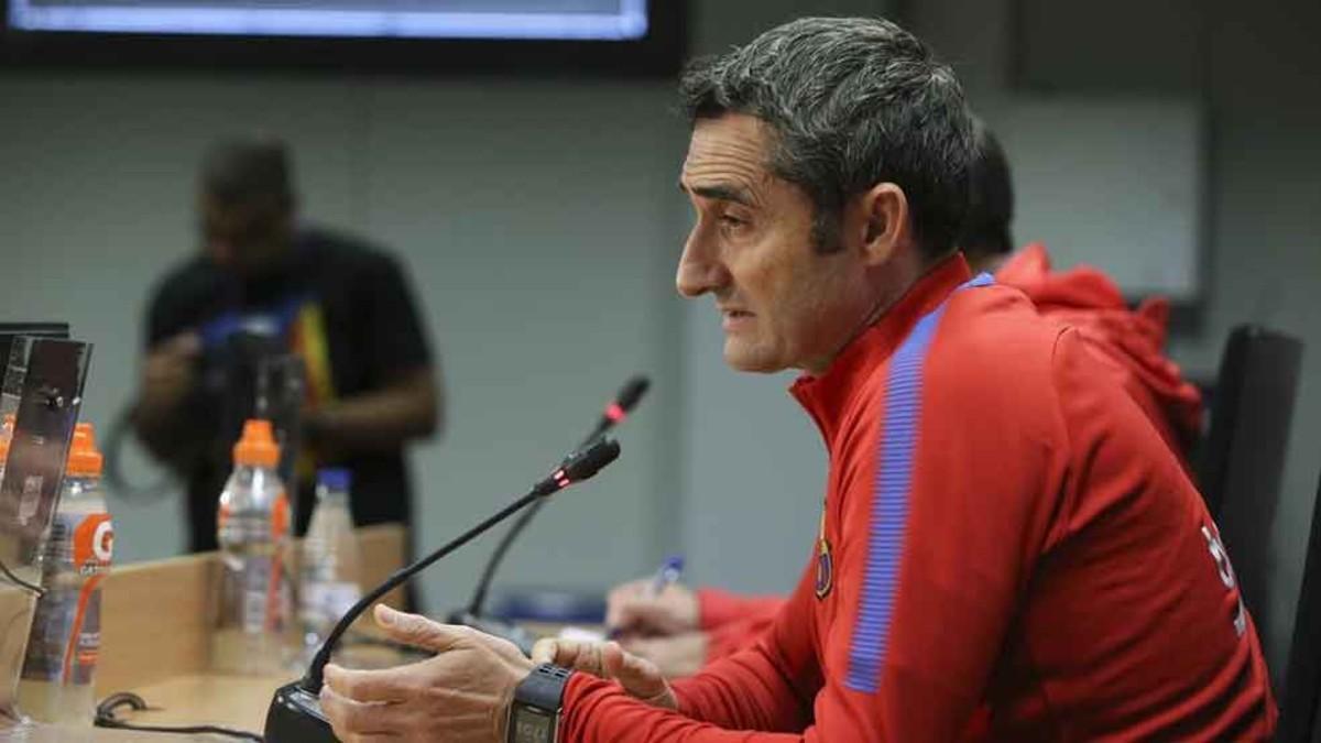 Ernesto Valverde, en un momento de la rueda de prensa de este sábado en la Ciudad Deportiva Joan Gamper