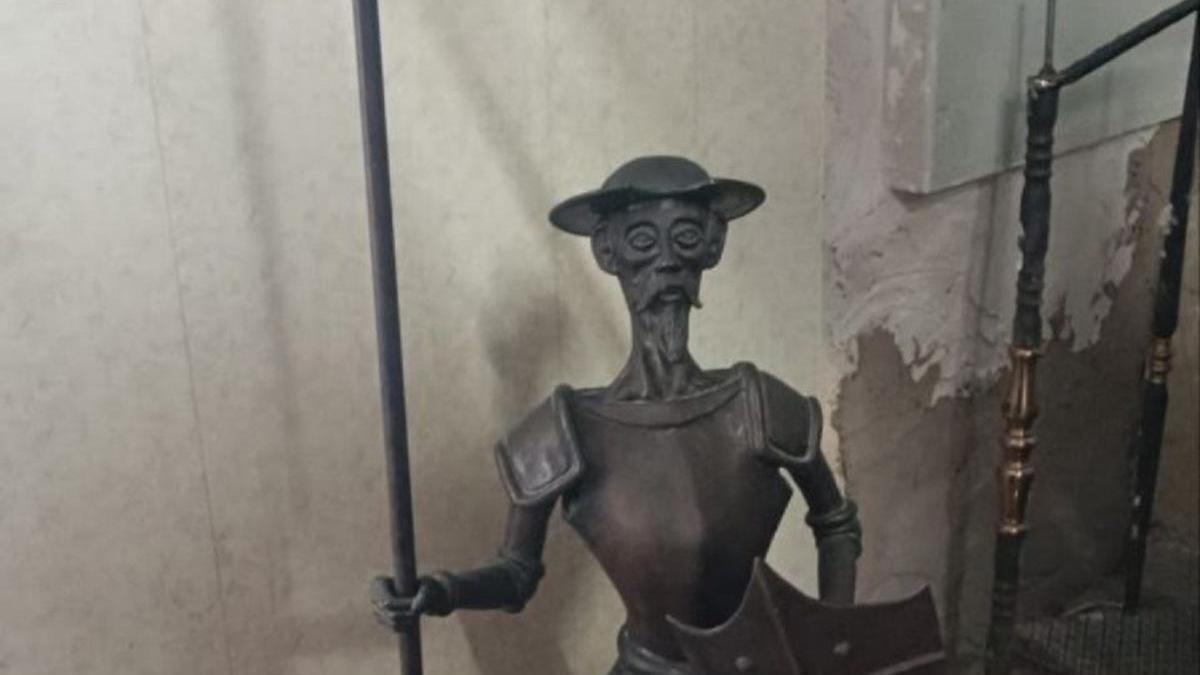 El busto de bronce de Don Quijote que ha permitido atrapar a unos ladrones de piezas de coleccionismo
