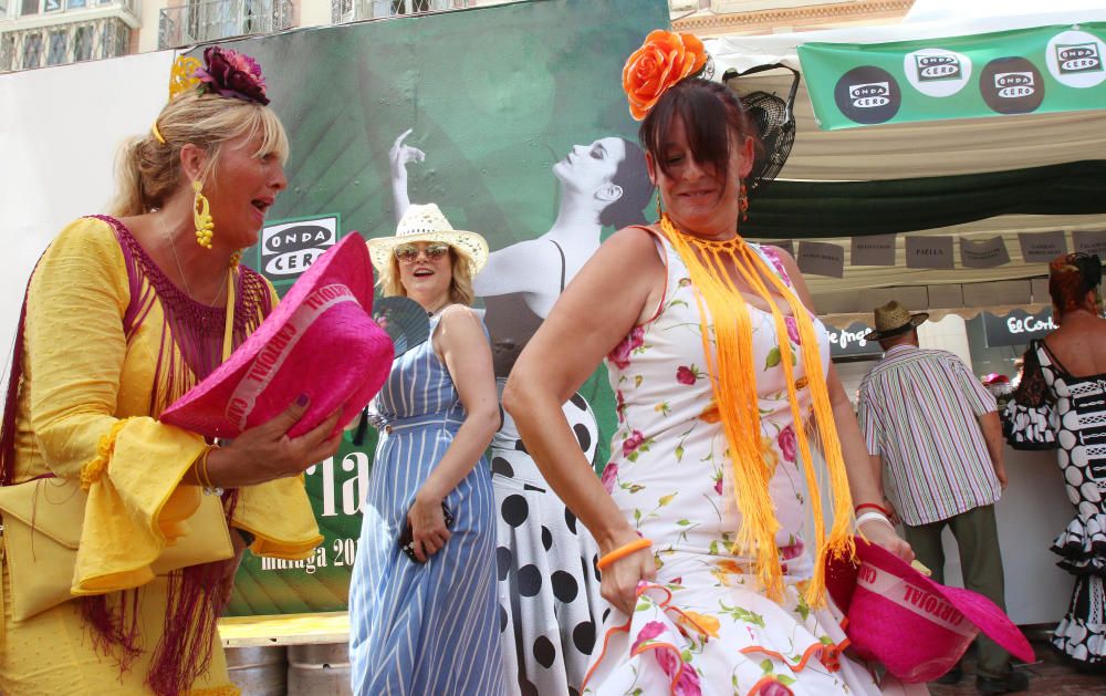 Calles llenas y mucho ambiente en el primer sábado de la feria.