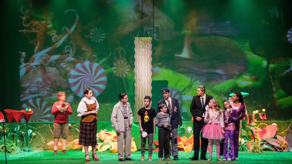 El colegio Nazaret presenta el musical 'Charlie y la fábrica de chocolate'