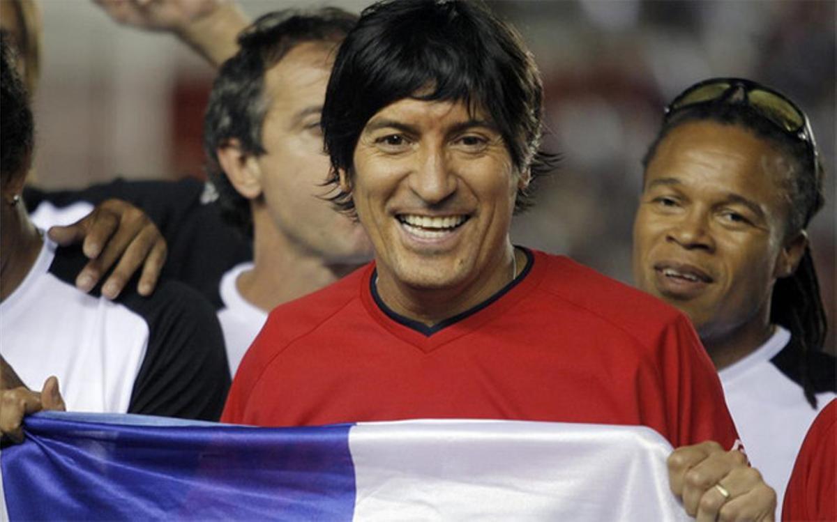 Zamorano vive un calvario en Chile