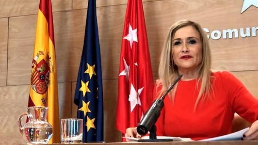 Cifuentes va reiterar que considera que no ha comès «cap irregularitat».