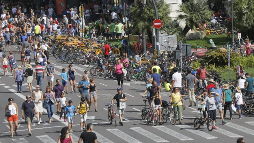 La peatonalización de la plaza del Ayuntamiento reducirá un 78 por ciento el tráfico actual