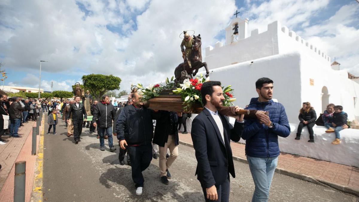 Sant Jordi celebra su día grande