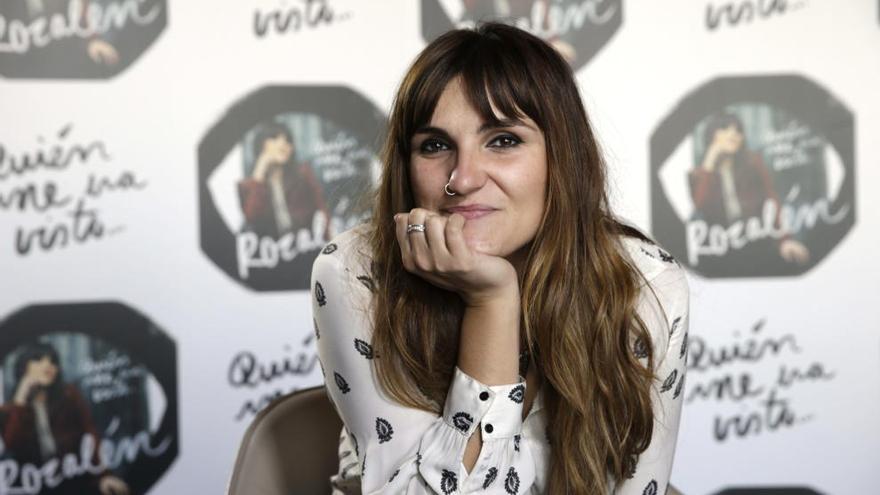 María Rozalén, de Albacete, publica su segundo disco ´Quién me ha visto´, que firmará hoy ejemplares en Fnac de Murcia