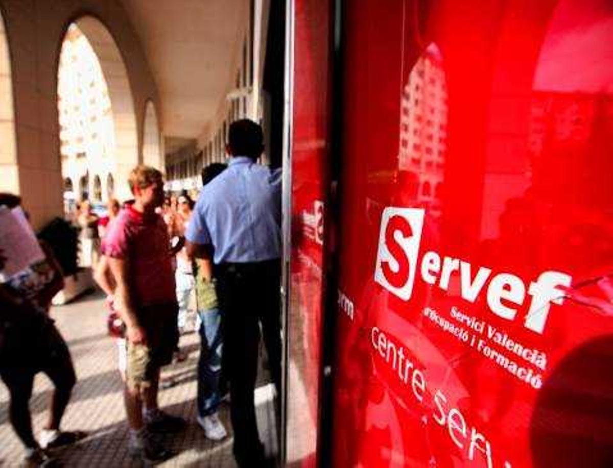 Los impagos del Consell llevan a concurso a la firma encargada de la seguridad del Servef