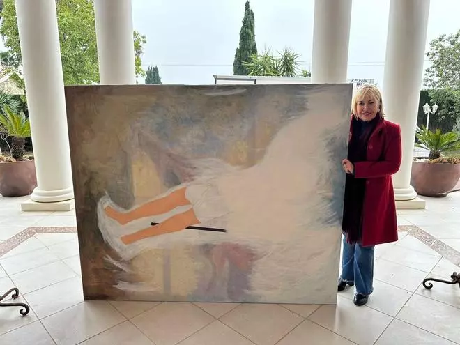 Inés Serna Orts prepara un cuadro monumental del Niño Jesús para las Clarisas