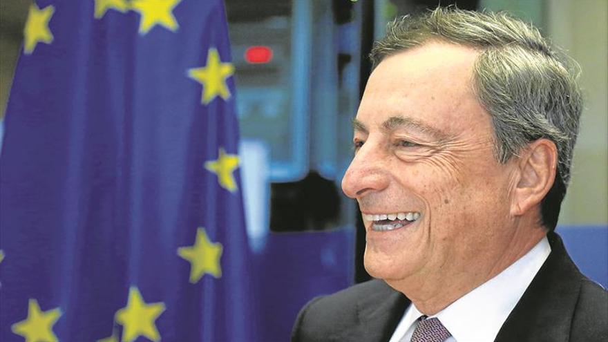 Draghi quiere mantener «un grado sustancial» de estímulos monetarios