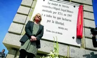 Una plaza en Mérida recuerda desde ayer a Miguel Angel Blanco