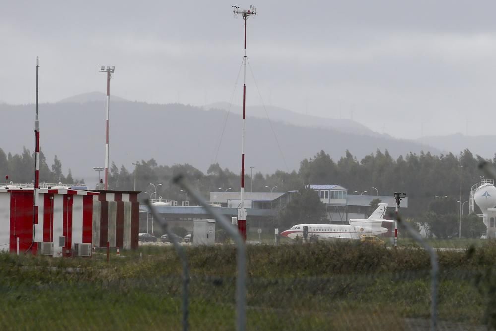 La llegada del avión de Pedro Sánchez al aeropuerto de Asturias