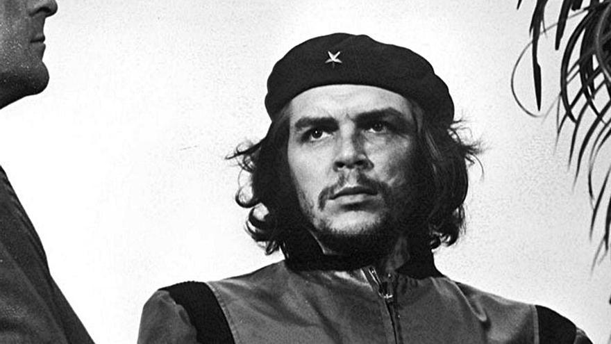 ‘Guerrillero heroico’, la foto que dio pie a la leyenda.