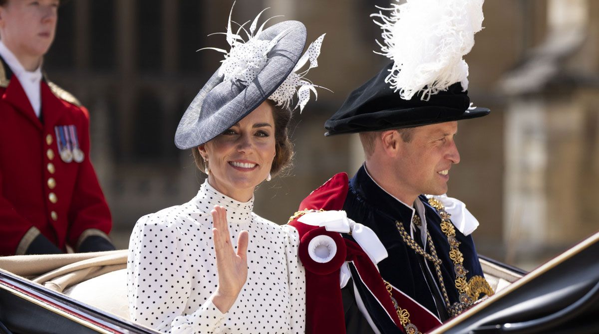 Kate Middleton, protagonista del Día de la Jarretera 2023, con un vestido de lunares y tocado
