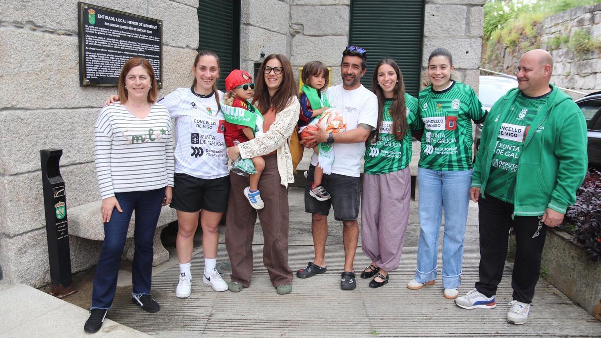 Representantes del Bembrive y la familia de Mauro.