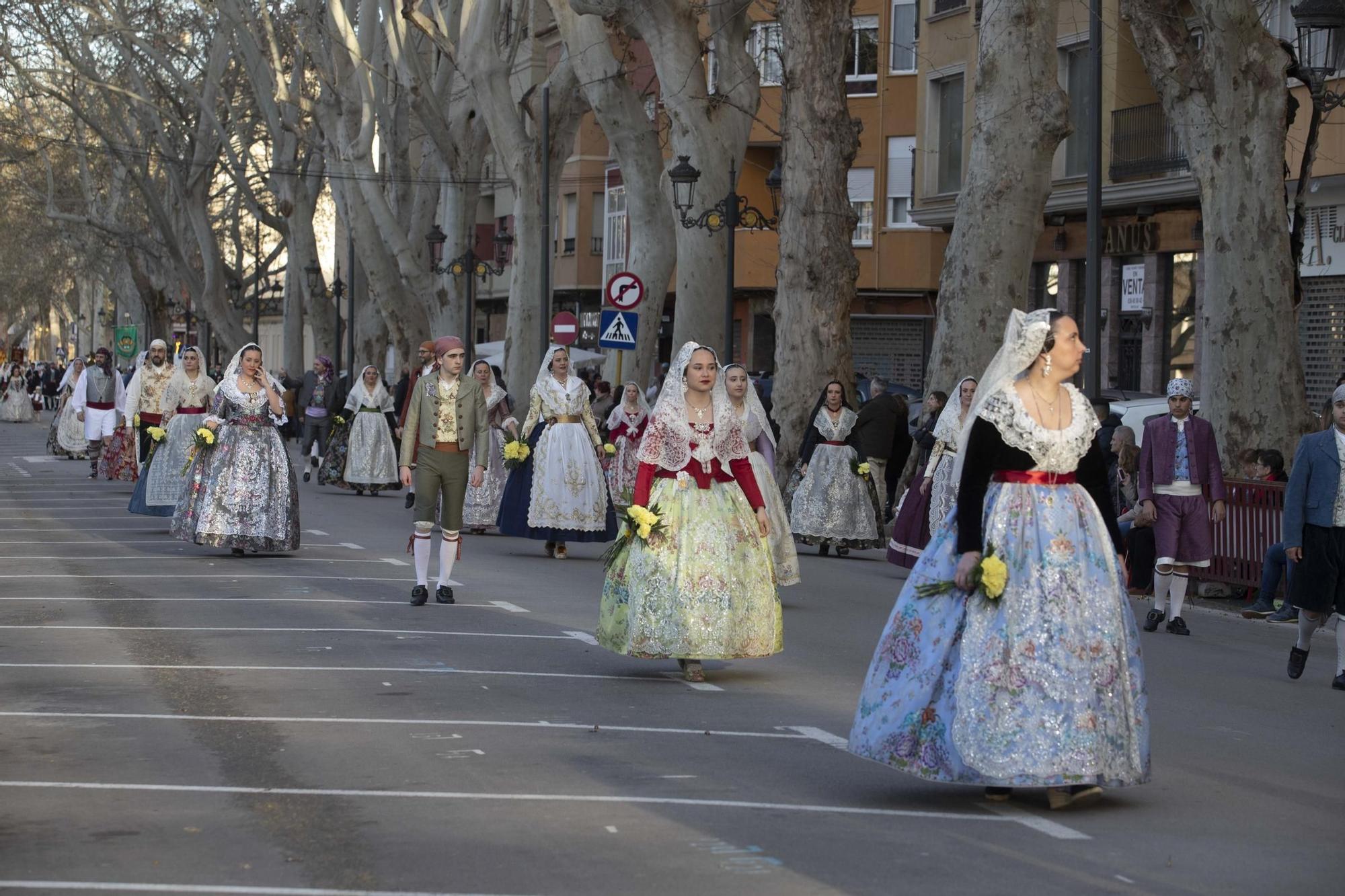 Búscate en la multitudinaria Ofrenda del sábado 22 de marzo en Xàtiva
