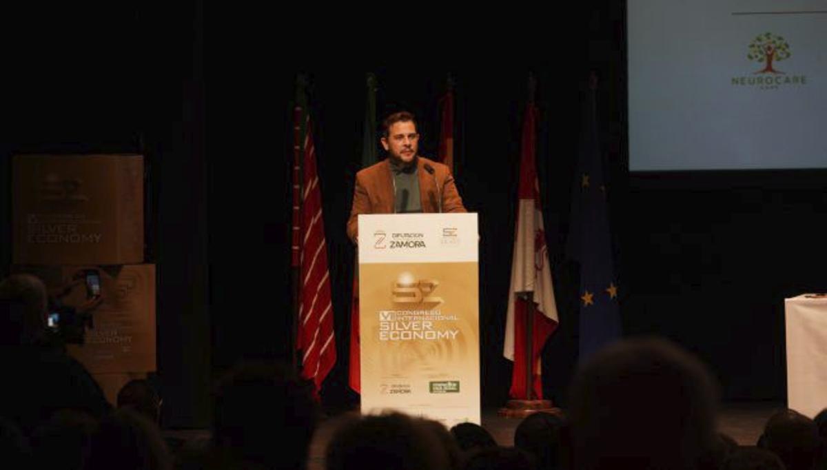 Víctor López de la Parte, en la clausura. | JOSE LUIS FERNÁNDEZ