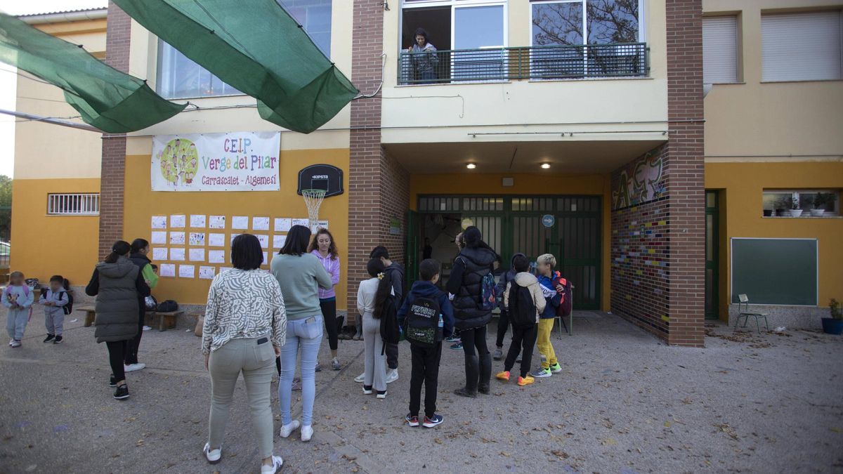 Colegio Verge del Pilar de Algemesí, que reabrió las aulas la semana pasada.