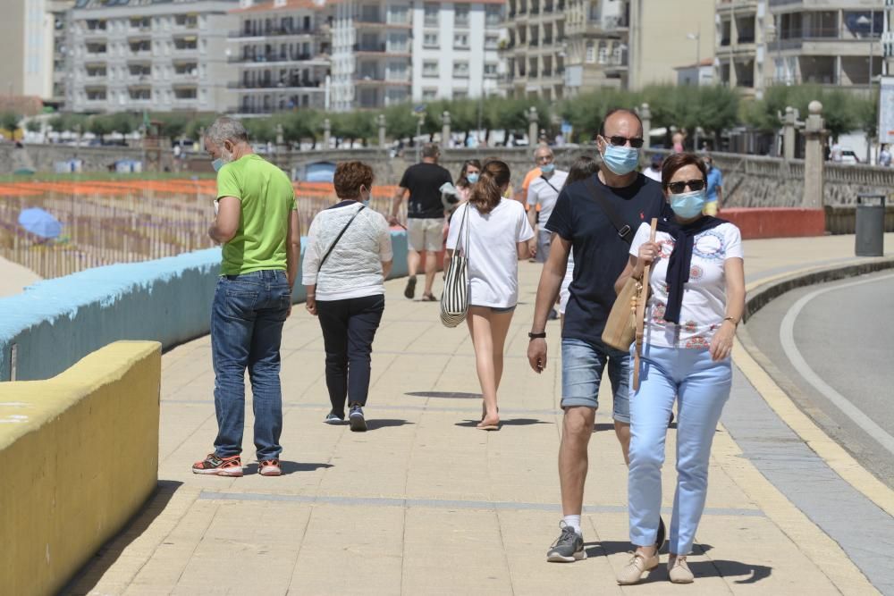 Los bañistas "pasan" de las parcelas de Silgar