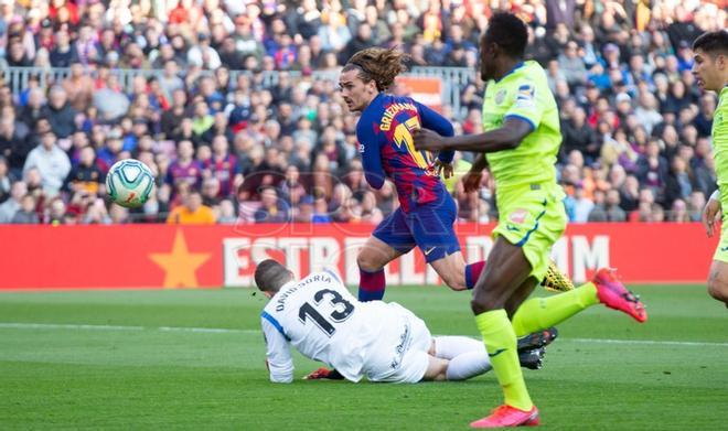 Las mejores imágenes del partido de LaLiga Santander entre el FC Barcelona y el Getafe disputado en el Camp Nou, Barcelona.