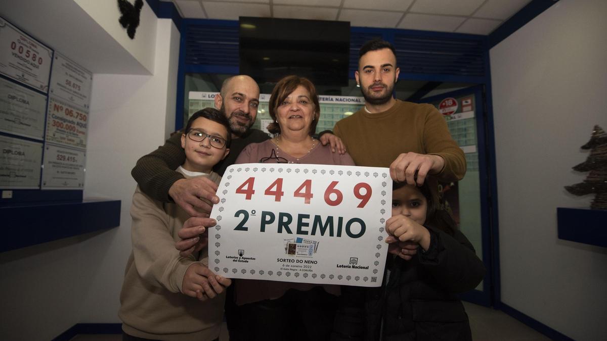 Una administración de Meicende vende diez décimos del segundo premio del sorteo del Niño