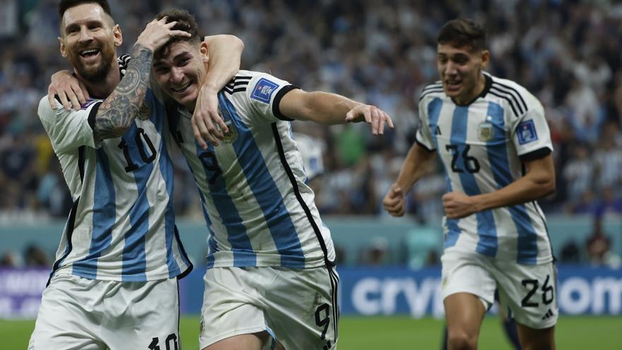 Argentina se cita con la historia (3-0)