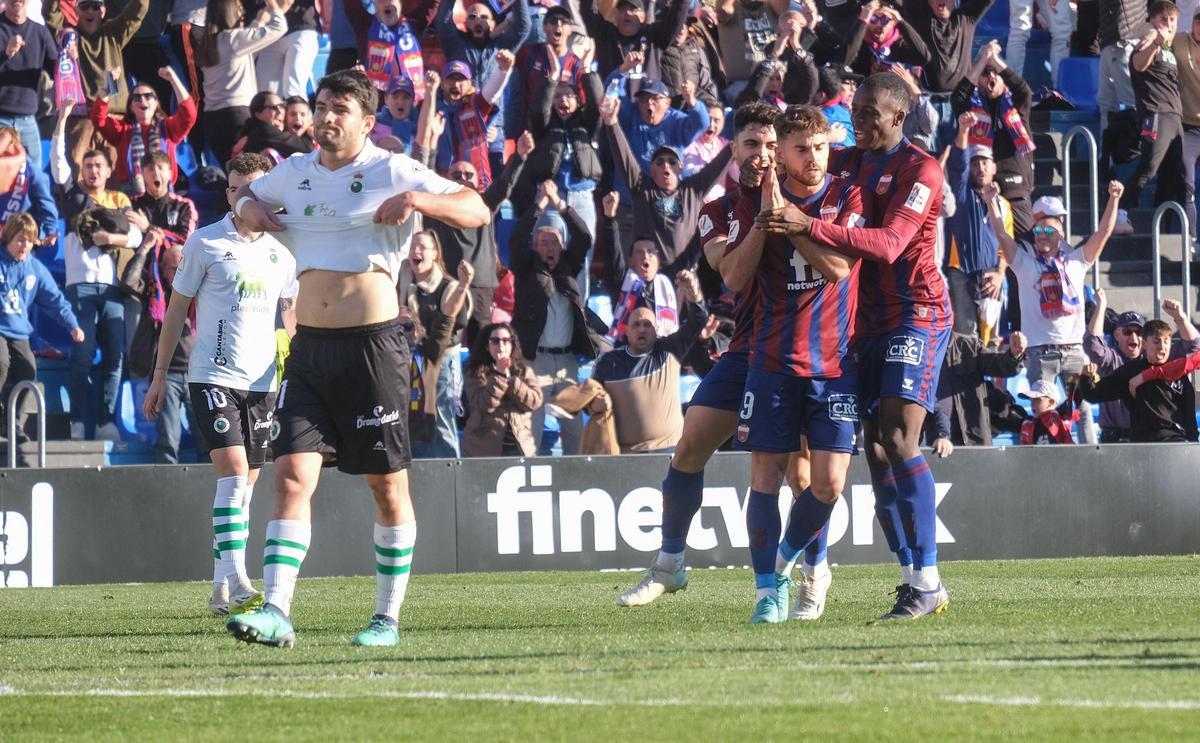 Estadísticas de cd eldense contra racing de santander