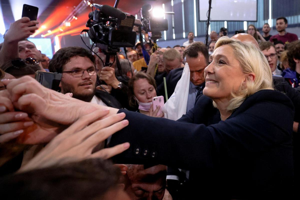 French far-right presidential candidate Le Pen campaigns in Arras