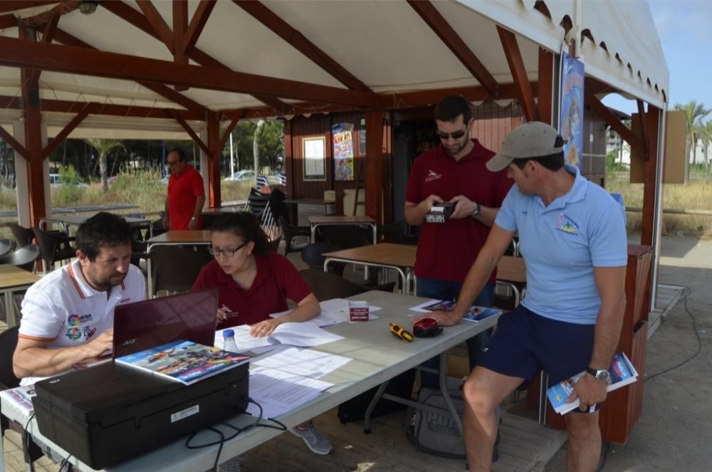 Liga Autonómica de Piragüismo en Playa Paraíso