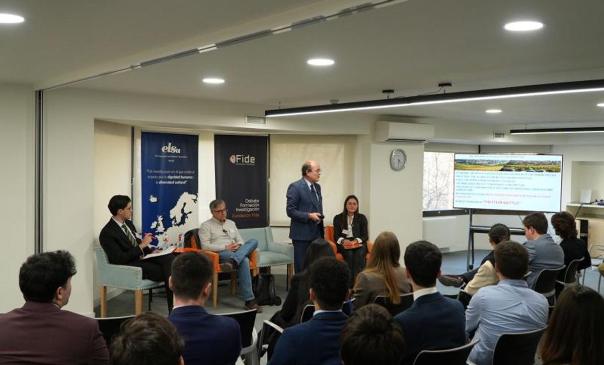 Aspecto de la jornada sobre el Caso Limia , el fallo de As Conchas, en Fundación Fide en Madrid | FDV