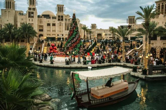 Mercadillo Madinat Jumeirah, 5 razones para visitar Dubái en Navidad