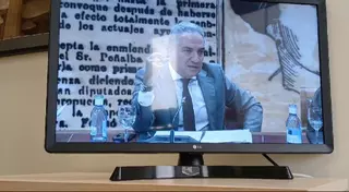 Bendodo (PP) afirma en una reunión a puerta cerrada que "es muy posible" que Sánchez saque los Presupuestos de 2025