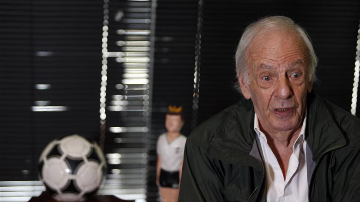 El 'Flaco' César Luís Menotti estalló contra la AFA y Tapia al enterarse de sus planes de captación de talentos en Europa