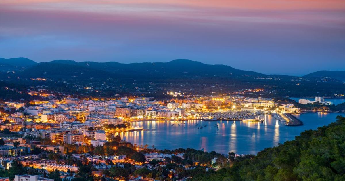 Santa Eulària is located just 21 kilometers from Ibiza Town.