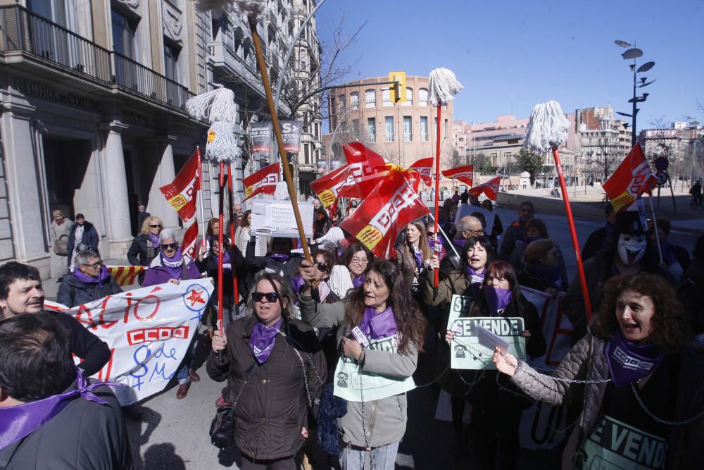 Protesta del col·lectiu de les netejadores a Giron