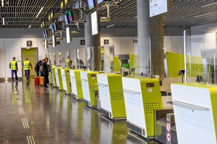 Pasajeros en el aeropuerto de Gran Canaria